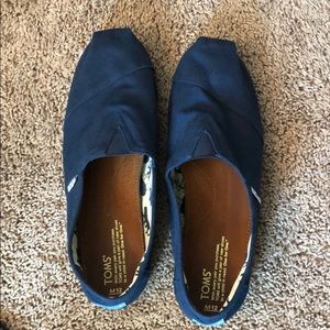 Navy TOMS - men’s 12
